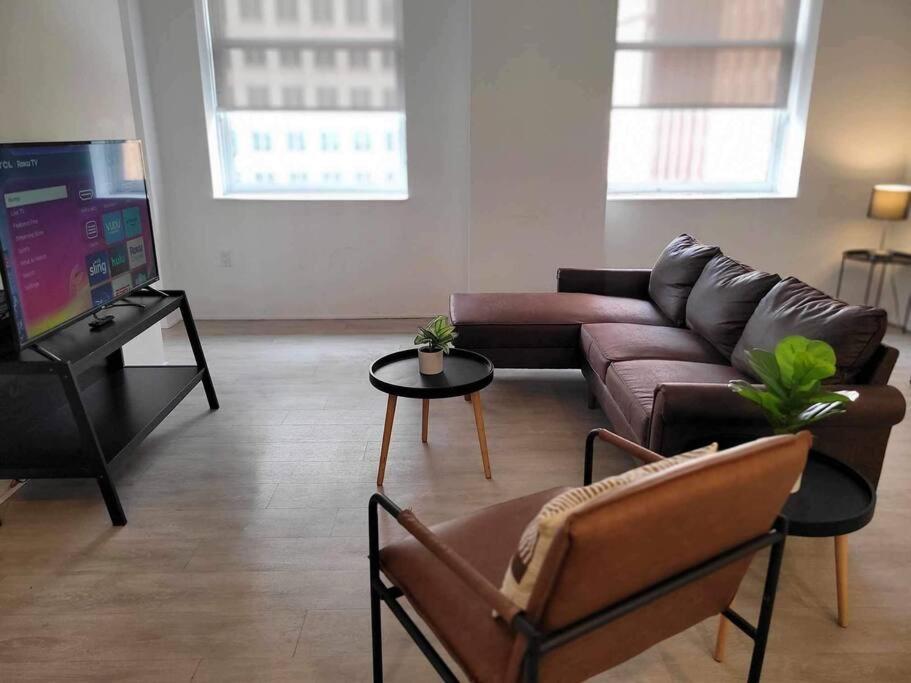 629 Lofts 810 - A Kcm Property คลีฟแลนด์ ภายนอก รูปภาพ